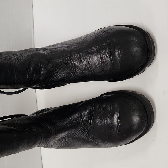 SorelBlack Phoenix Leather Zip Ankle Boots/Booties - Picture 3 of 11